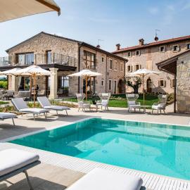Magari Estates Boutique Hotel,位于卡洛诺拉阿克里的酒店