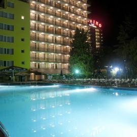 Hotel Varshava，位于金沙的酒店