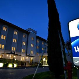 Best Western Grand Hotel Guinigi，位于卢卡的酒店