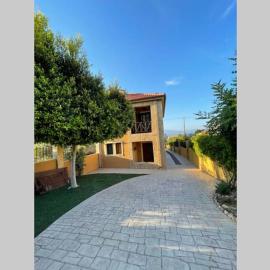 SENTOYKI VILLAGE HOME - ΜΟΝΟΚΑΤΟΙΚΙΑ ΣΕ ΘΑΛΑΣΣΑ，位于梅里逊的酒店
