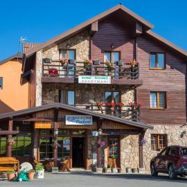 Hotel Pavlović，位于扎布利亚克的酒店