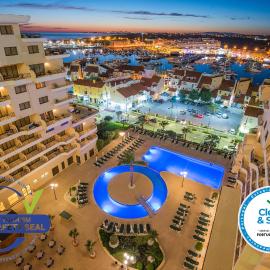 Vila Gale Marina，位于维拉摩拉的酒店
