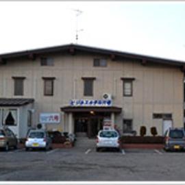 ビジネスホテル六号,位于Omitama的酒店