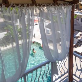 Hotel Odysseas，位于波利克罗诺的酒店