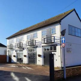 Stratton Cottage Guesthouse，位于比格尔斯威德的酒店