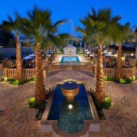 Hotel Encanto de Las Cruces，位于拉斯克鲁塞斯的酒店