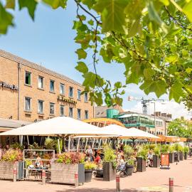 Hotel Restaurant Grandcafé 't Voorhuys，位于埃默洛尔德的酒店
