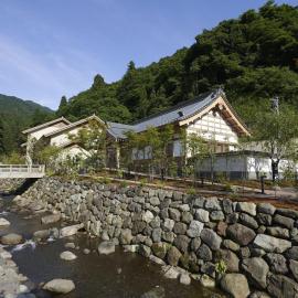 Eiheiji Hakujukan，位于Eiheiji的酒店