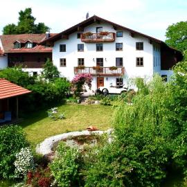 Kötzing am Golfplatz，位于希明格的酒店