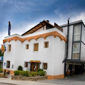 Hotel De Jerica，位于赫里卡的酒店