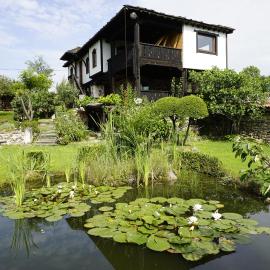 Старата къща / село Тъжа，位于Tŭzha的酒店