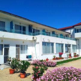 Sani Family Hotel,位于比亚拉的酒店