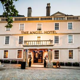 Best Western Plus Angel Hotel，位于奇彭纳姆的酒店