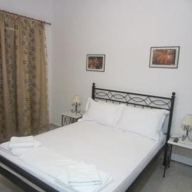 Katerina Apartments，位于Triovasálos的酒店