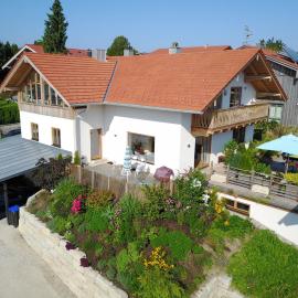 Chiemsee Living，位于希明格的酒店