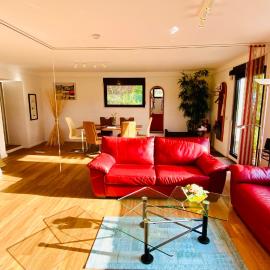 Premium Ferienwohnung Ulf-Dieter Kunstmann，位于Kremmen的酒店
