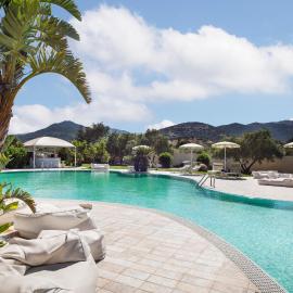 Hotel San Teodoro，位于圣特奥多罗的酒店