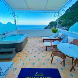 Palazzo Marzoli charme Resort - Small Luxury Hotel，位于波西塔诺的酒店
