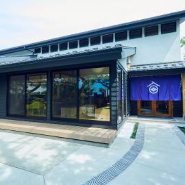 ゲストハウス酒坊多満自慢，位于福生市的酒店