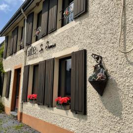 Gîte La Semois，位于希尼的酒店