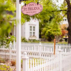 Inn St Helena，位于圣海伦娜的酒店