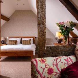 Broom Hall Inn，位于奥尔斯特的酒店