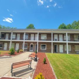 Elk Inn Motel I-77,Exit 85，位于Elkin的酒店