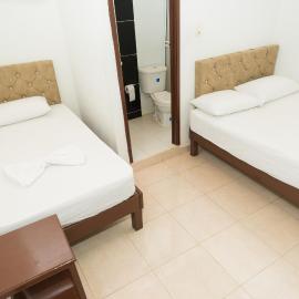 Hotel Clau，位于努基的酒店