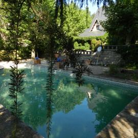 Suite de montaña independiente en Navacerrada，位于纳瓦塞拉达的酒店