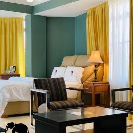 LEYSHOF HOTEL,位于姆万扎的酒店