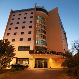 Executive Inn Hotel，位于乌贝兰迪亚的酒店