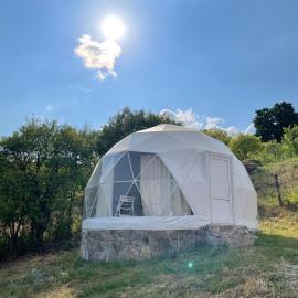 Yenokavan Glamping，位于伊杰万的酒店