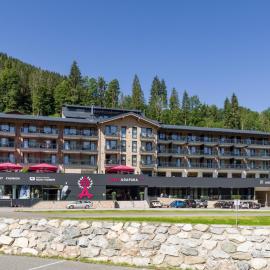 Hotel Adapura Wagrain,位于瓦格赖恩的酒店