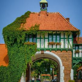 Kadyny Folwark Hotel & SPA，位于卡迪尼的酒店