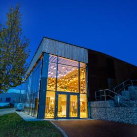 Ökohotel aus Holz Alea Eco，位于伊尔姆河畔普法芬霍芬的酒店