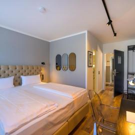 Nikii City Hotel,位于勒沃库森的酒店