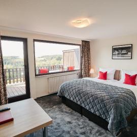 Hotel Parc Fermé am Nürburgring，位于Siebenbach的酒店