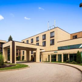 Best Western East Towne Suites，位于麦迪逊的酒店