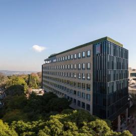Radisson RED Hotel Johannesburg Rosebank,位于约翰内斯堡的酒店