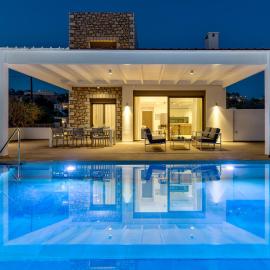 Villa AmberBlue Pefkos，位于佩基罗德的酒店