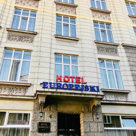 Hotel Europejski，位于普热梅希尔的酒店