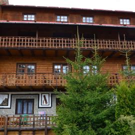 Burger Trostyan Guest House