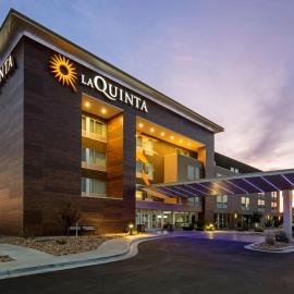 La Quinta by Wyndham Kingman,位于金曼的酒店