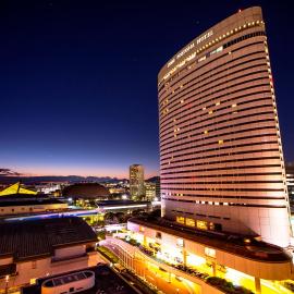 Kobe Portopia Hotel，位于神户的酒店