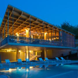 OZADI Tavira Hotel，位于塔维拉的酒店