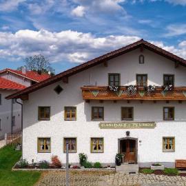 Pension Zum Lebzelter，位于弗赖翁的酒店