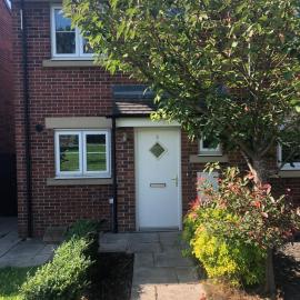 Brockwell - 2 Bed Modern Home, Near City Centre，位于包博恩的酒店