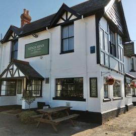 The Kings Arms Otterton，位于巴德利索尔特顿的酒店