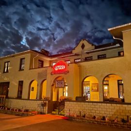 Cassadaga Hotel and Spiritual Center，位于Cassadaga的酒店