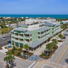 Holiday Inn Express St. Augustine - Vilano Beach by IHG，位于圣奥古斯丁的酒店